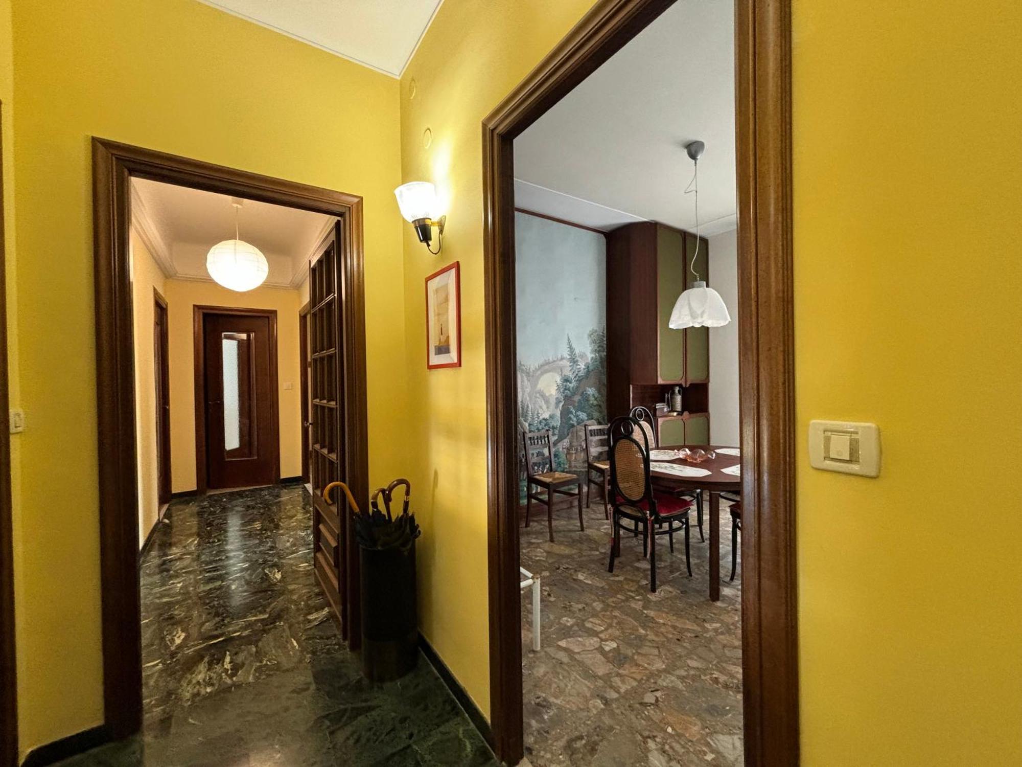 Casa Cele Centro Citta Vista Mare Lejlighed Ventimiglia Eksteriør billede